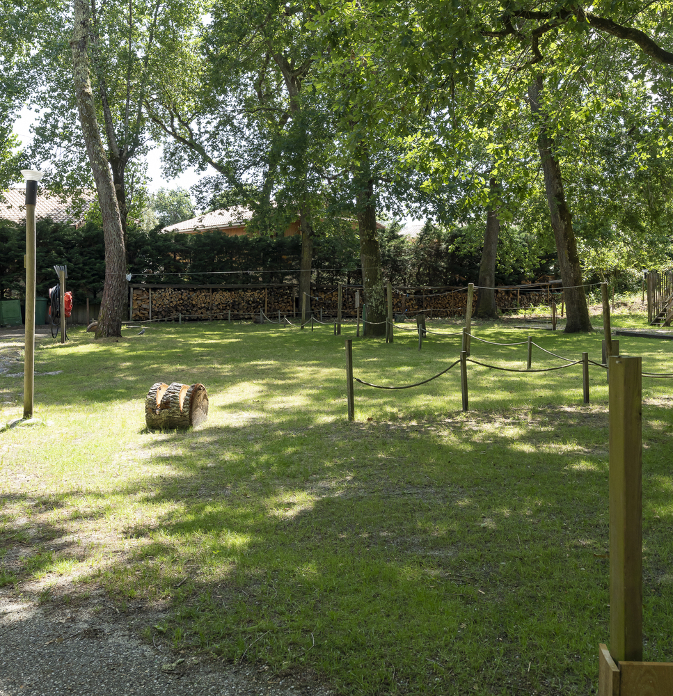 emplacement camping lacanau